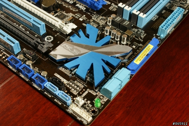 什麼是懶人超頻最高階?-ASUS P7P55D PRO與P7P55D DELUXE帶您體驗!