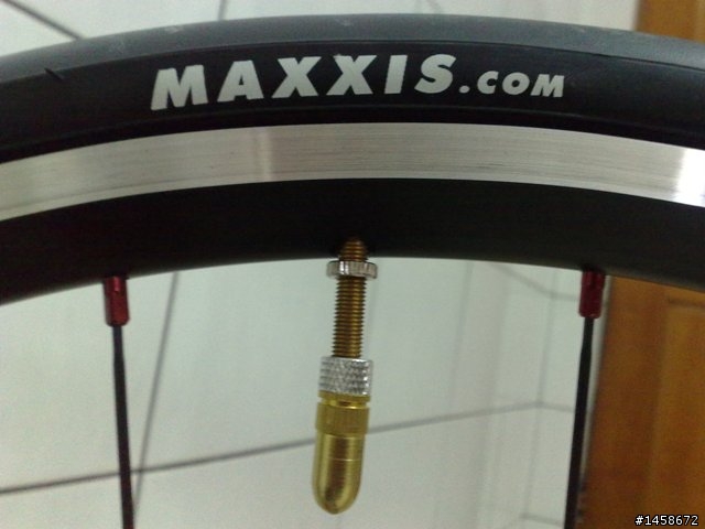 MERIDA 2010年公路車 HFS-105 開箱文!!