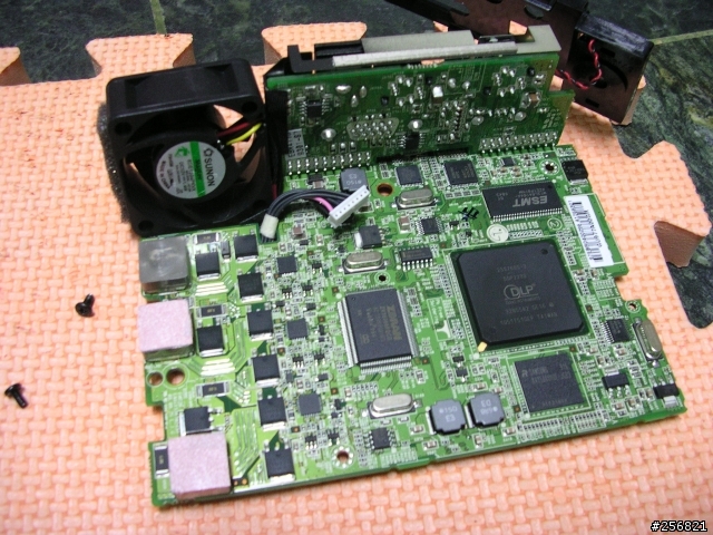 LG HS102G LED投影機入手心得