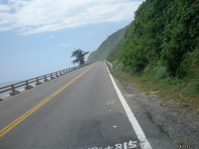 環島不一定要花很多＿陽春版之養樂多車七天環島