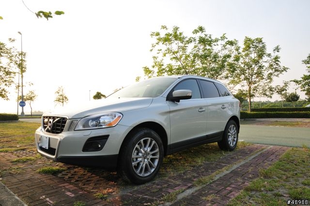 2010年式 XC60 D5 簡易開箱
