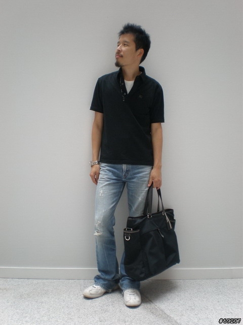 【狼人分享】Burberry 藍標之低調黑 Polo 衫..
