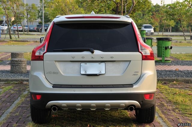 2010年式 XC60 D5 簡易開箱