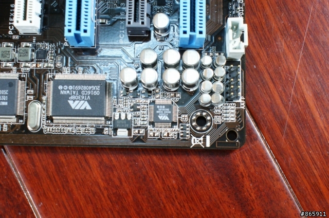 什麼是懶人超頻最高階?-ASUS P7P55D PRO與P7P55D DELUXE帶您體驗!