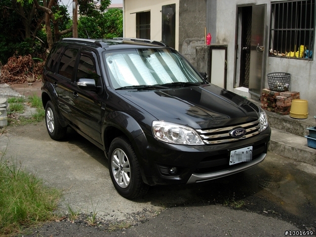 2009 Escape 2.3 XLT ...........