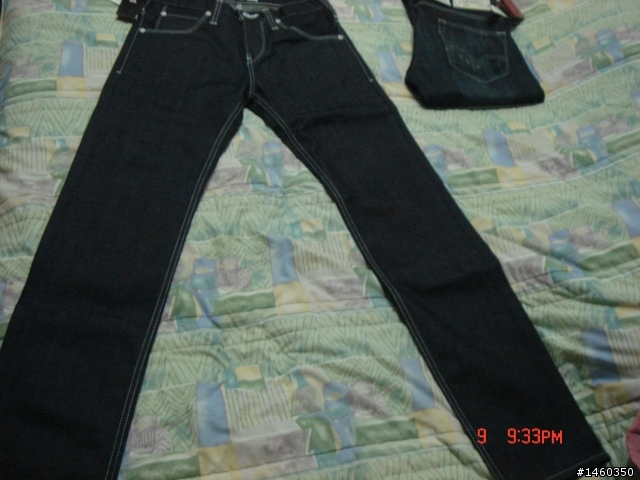 (不專業開箱分享)Levi's-504牛仔褲