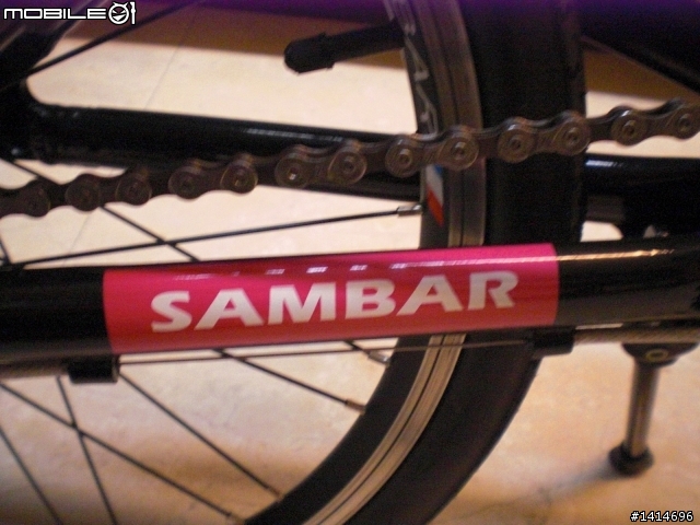 (小折開箱文) SAMBAR 亮光黑MIX鮮桃紅