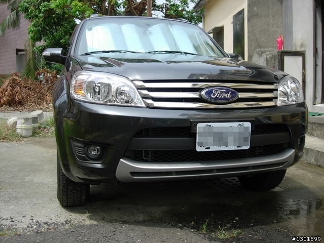 2009 Escape 2.3 XLT ...........