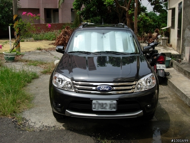 2009 Escape 2.3 XLT ...........