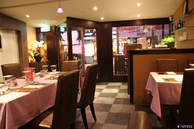 【SAN GIOVANNIi創意美食】,台北捷運國父紀念館站二號出口走100公尺,又吃到一家神奇的店