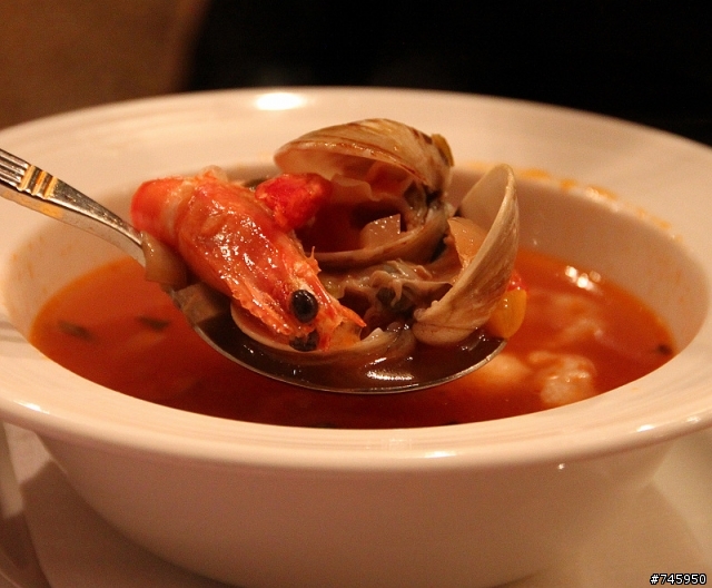 【SAN GIOVANNIi創意美食】,台北捷運國父紀念館站二號出口走100公尺,又吃到一家神奇的店