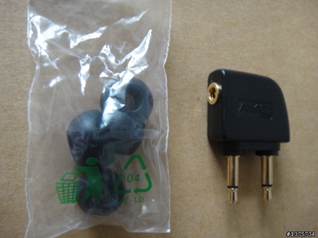 {耳機開箱}新手不專業AKG K370開箱文(逆向)