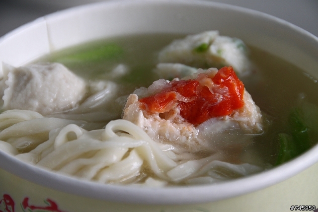 小A蟹麵,【嗆蝦】【嗆螃蟹】,生的蝦子跟螃蟹喔