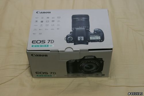 Canon 7D or 小小白IS