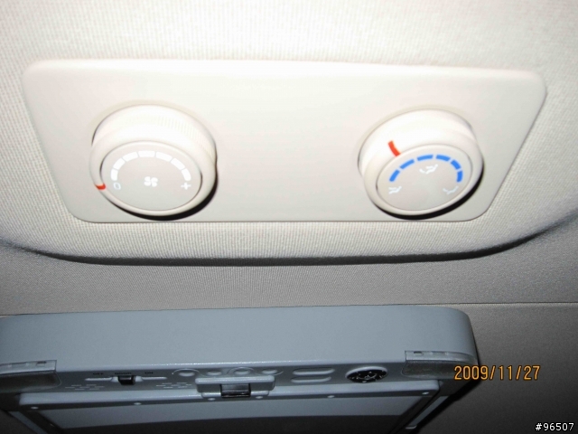 【分享】冷門車 Hyundai Starex 的滿月開箱