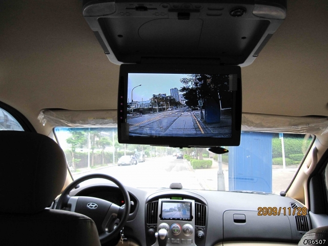 【分享】冷門車 Hyundai Starex 的滿月開箱