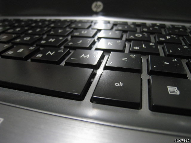 HP Pavilion DM3-1002TU簡單 開箱測試