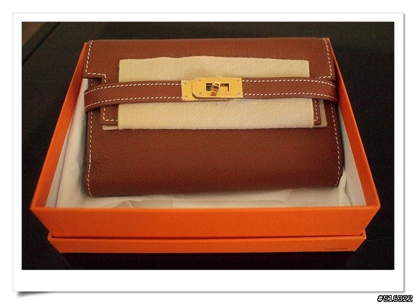 生日禮物之HERMES KELLY WALLET