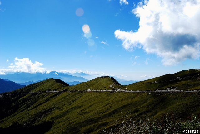 【分享】鏡皇...Ai AF-S Zoom-Nikkor ED 17-35mm F2.8D (IF)一起來蓋大樓吧!