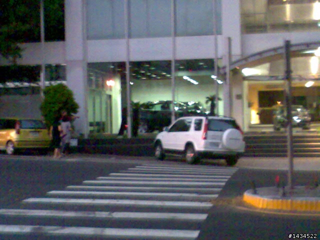 又一條令人失望的自行車道(文中路自行車道)