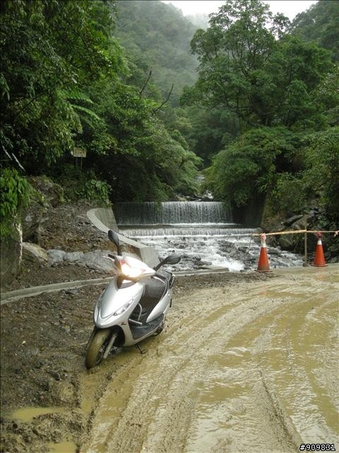 高手125R >< 烏來桶後"歐福羅德"~