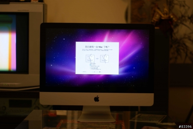 來囉來囉!IMAC 21.5吋來囉!