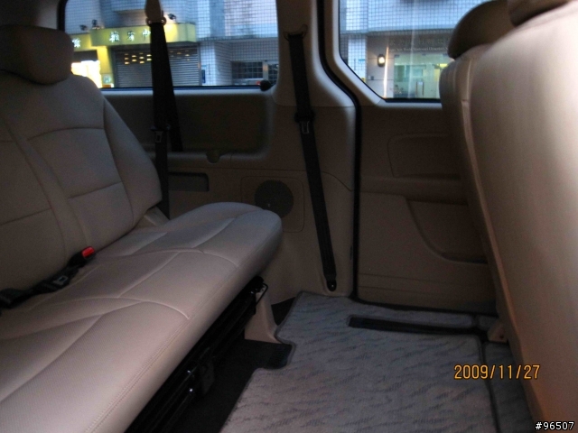 【分享】冷門車 Hyundai Starex 的滿月開箱
