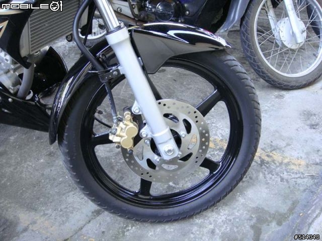 (更新照片於29F)印度Yamaha YZF R15跑車的東南亞兄弟,印尼山葉V-ixion 150小檔車介紹(規格修改)