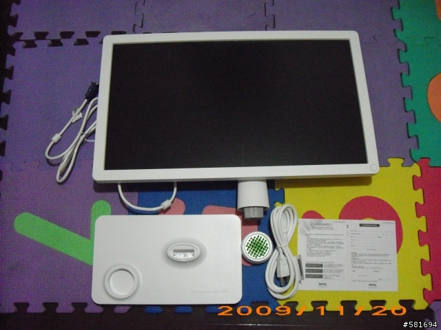 視覺真色彩-BenQ V2400 ECO開箱&試用