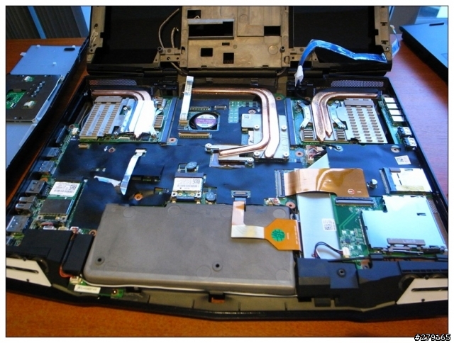 Alienware M17x 第二彈 (拆機流程圖)