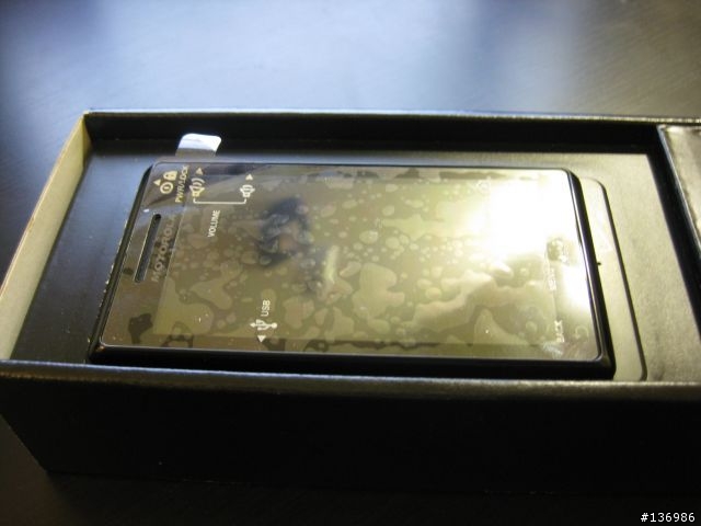 Motorola Droid (Verizon CDMA) 開箱 「版主請幫忙移文」