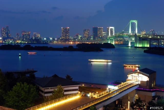 【分享】鏡皇...Ai AF-S Zoom-Nikkor ED 17-35mm F2.8D (IF)一起來蓋大樓吧!