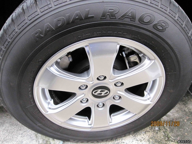 【分享】冷門車 Hyundai Starex 的滿月開箱