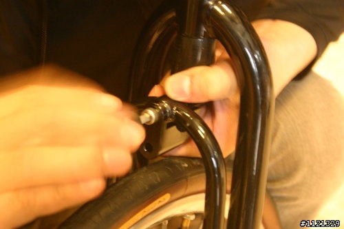 英國經典名車Alex moulton TSR V夾改C夾!!!~~