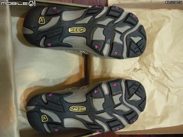 我的第一雙單車鞋 KEEN 女用水陸兩用鞋 開箱文 (圖多)
