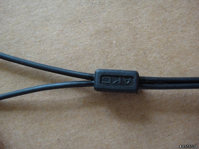 {耳機開箱}新手不專業AKG K370開箱文(逆向)