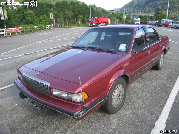 第一次開箱-世代交替之BUICK深紅 to LUXGEN 智慧金