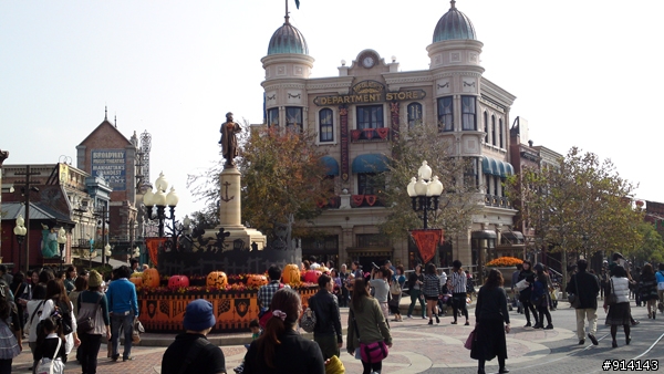 來來來! 用SATIO的12.1pixels相機+氙氣閃光燈蓋摩天大樓!