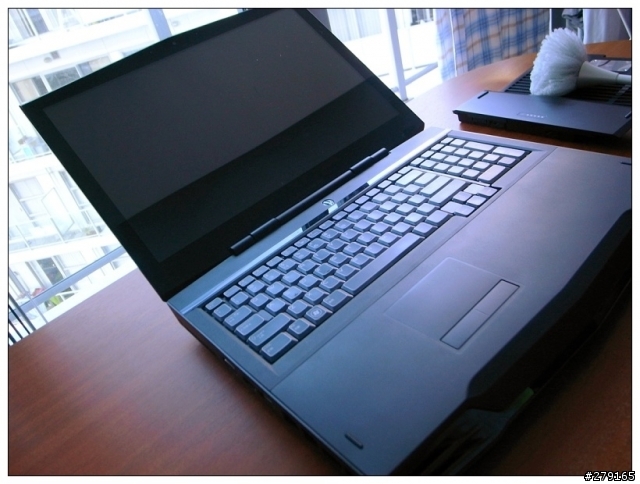 Alienware M17x 第二彈 (拆機流程圖)