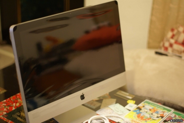 來囉來囉!IMAC 21.5吋來囉!