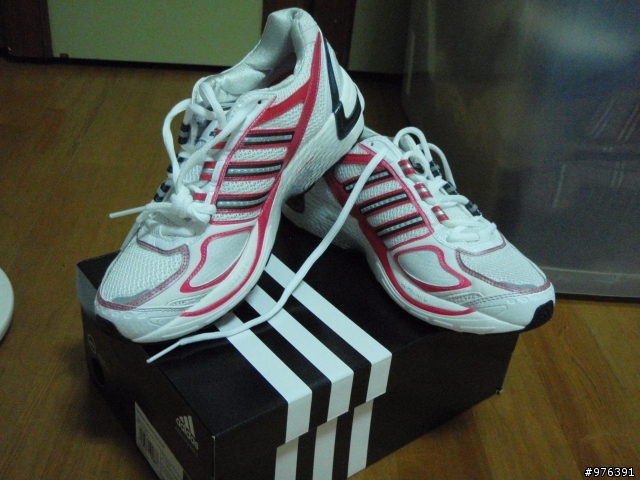重新體驗跑步帶來的舒適感受 adidas supernova 2