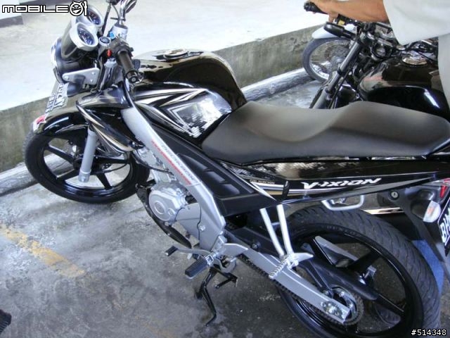 (更新照片於29F)印度Yamaha YZF R15跑車的東南亞兄弟,印尼山葉V-ixion 150小檔車介紹(規格修改)