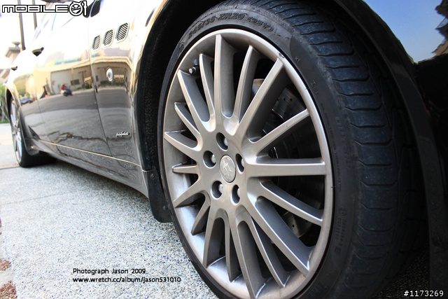 高雄 AD Maserati Quattroporte Sport GT S