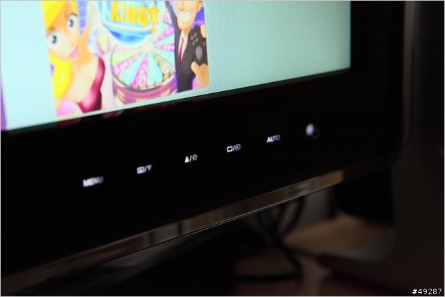纖薄美型!Samsung XL2370 LED 背光螢幕入手心得