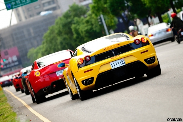 Ferrari & Maserati 中部蒙地拿開幕大會師(圖多~)