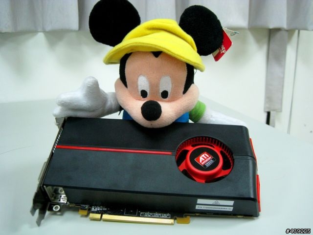 米奇的萬聖節禮物 ATI Radeon HD 5770
