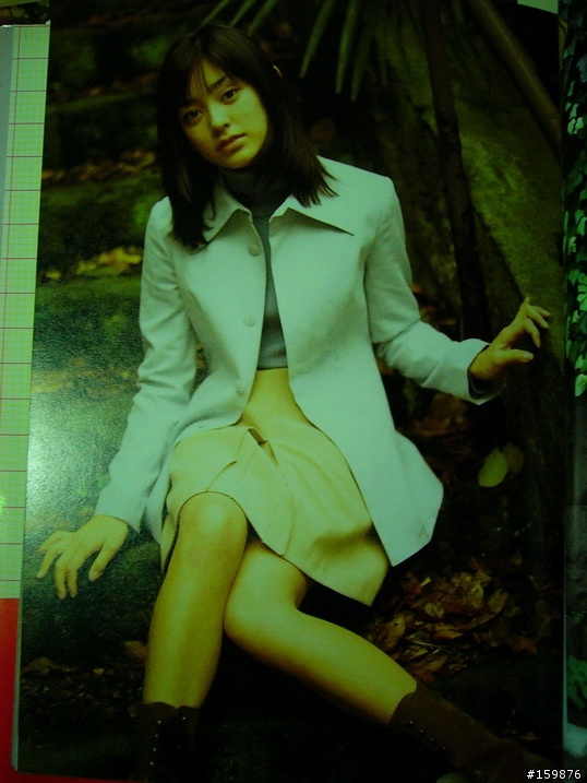 早年的蘿莉~千面女郎 白莎莉