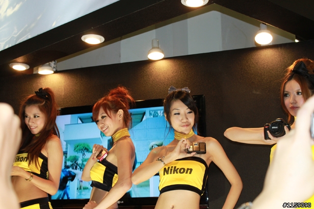 500D-2009台北資訊展Show girl...蓋樓中