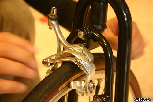 英國經典名車Alex moulton TSR V夾改C夾!!!~~