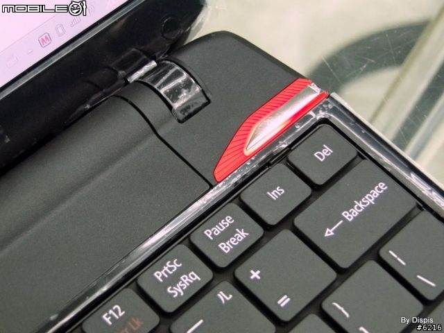 讓人心跳加速的acer Ferrari one-200 (11/24新增L310與SU3500的比較)